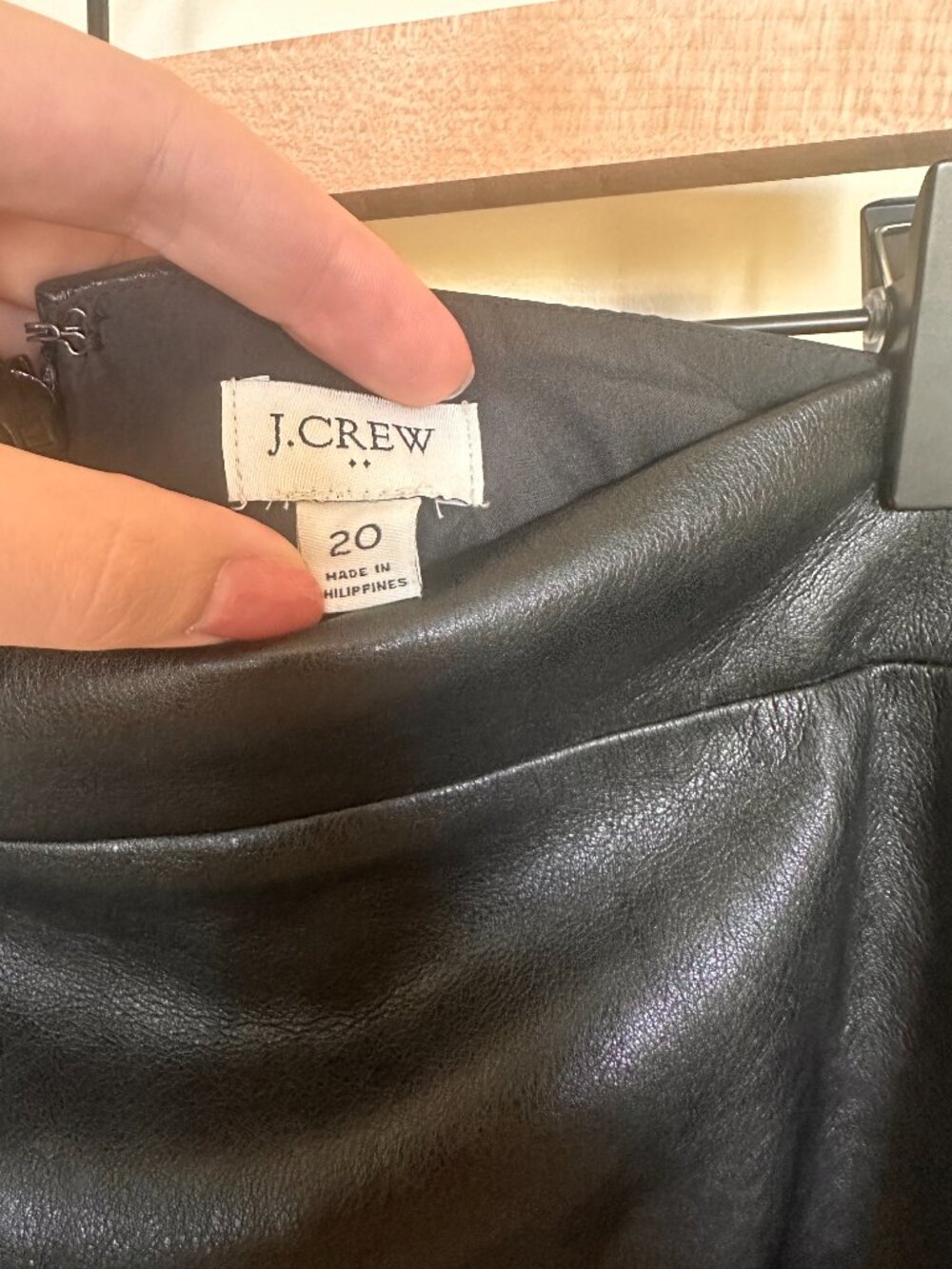 NWT J. Crew Faux Leather Mini Skirt 20 - Picture 3 of 3